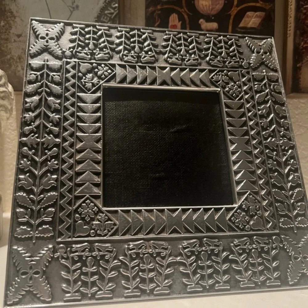 Museum of American Folk Art/ The American‎ Collection Frame